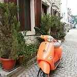 Lodos Guest house 4*