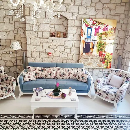 Penzion Lodos Alaçatı