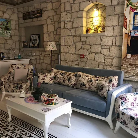 Lodos Penzion Alaçatı